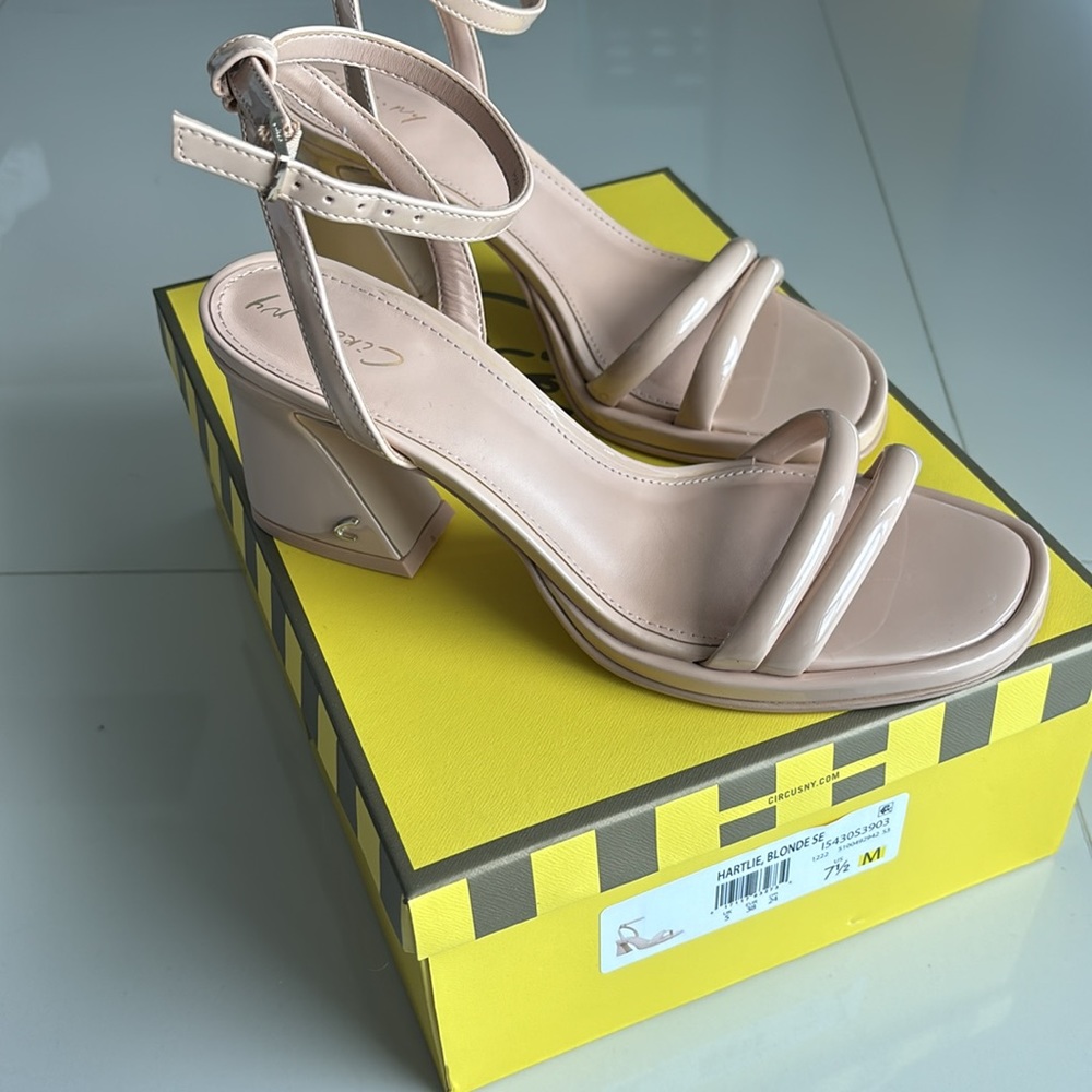Circus NY by Sam Edelman Hartlie Blonde 7.5